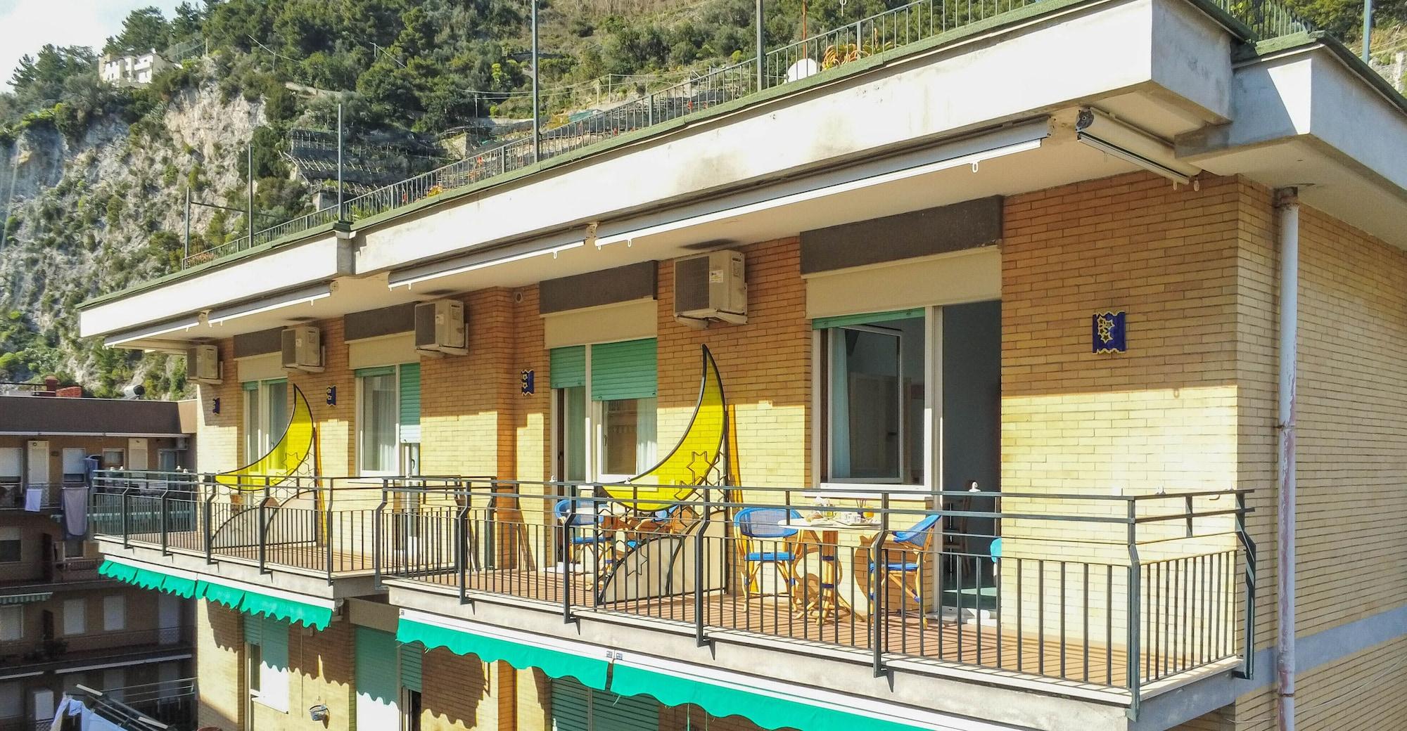 La Casa Delle Stelle Bed & Breakfast Maiori Luaran gambar